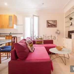 https://casa-manuel-centric-apartment.es-andalucia.com